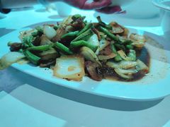 -御龙阁海鲜酒楼