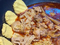 -炖四方东北铁锅炖·烧烤小龙虾(中豪国际店)