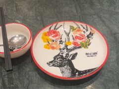 -新白鹿餐厅(湖滨银泰IN77C区店)