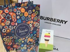 -VENCHI 闻绮(上海佛罗伦萨小镇店)