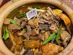 -沙胆彪炭炉牛杂煲(成都玉林店)