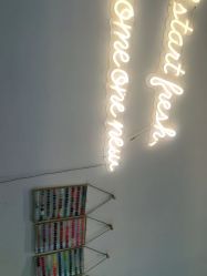 -M Nails & Beauty美甲美睫美体