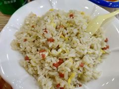 -江城燕子大排档(江汉路步行街店)