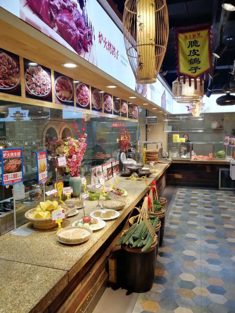 孙大厨鸽子馆 休门店 过节火爆 提前预订