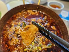 -有红鸡毛店·川菜(建设路店)