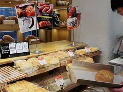 面包甜点陈列柜-西村叔叔的店·面包·甜品·蛋糕(牡丹园店)