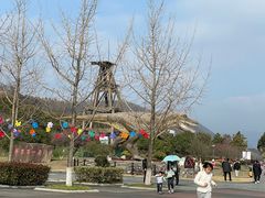 -金钉子远古世界景区