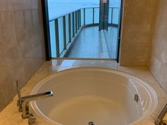 -舟山希尔顿酒店