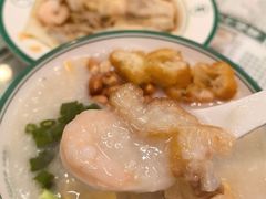 西关艇仔粥-西关明记肠粉(荔枝湾店)