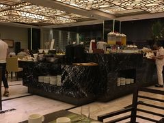 早餐自助餐厅-上海新锦江大酒店