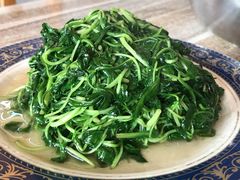 -云河农家乐饭店(福禄缘树山店)