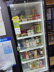 -藤野造型烫染·漂发