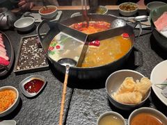 -三出山火锅(南京万象天地店)