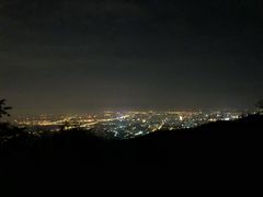 -鬼笑石后山停车场