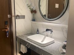 -和颐至尊酒店(上海徐家汇漕河泾店)