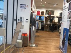 -优衣库(太原龙湖万达广场店)