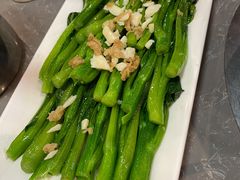 猪油渣炒广东菜心-大自然醉鹅·铁锅火焰鹅(上海联洋店)