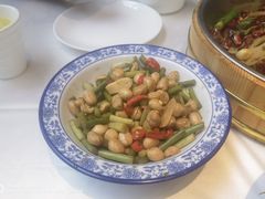 蒜苔腌花生-小谭川菜(紫薇田园店)