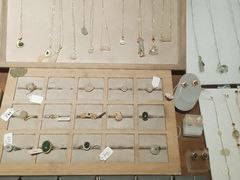 -十八字金·银饰·拼豆·开蚌DIY(魏公芳华里店)