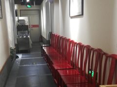 等位区-北平食府·北京烤鸭(北京西站六里桥店)