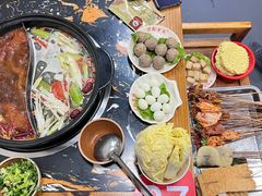 -灌县老妈砂锅串串香(万科红生活广场店)