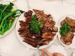 鹅三拼-春梅里卤鹅馆·47年老字号(中山路店)