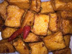 -嗨辣小聚·盘锦河蟹·海鲜烧烤龙虾(盘锦十年好店)