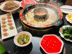 -三江两海老火锅(北京首店)