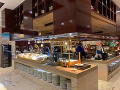 自助取餐区-鸿腾国际大酒店-海鲜姿造海鲜烤肉自助餐
