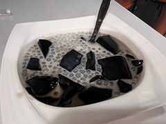 -梧州双钱龟苓膏(丽港航母店)