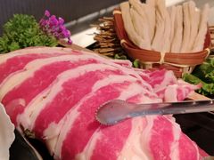 -湊湊火锅·茶憩(杭州湖滨银泰in77店)