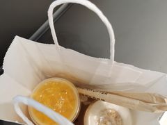-喜茶(滨江宏岸店)