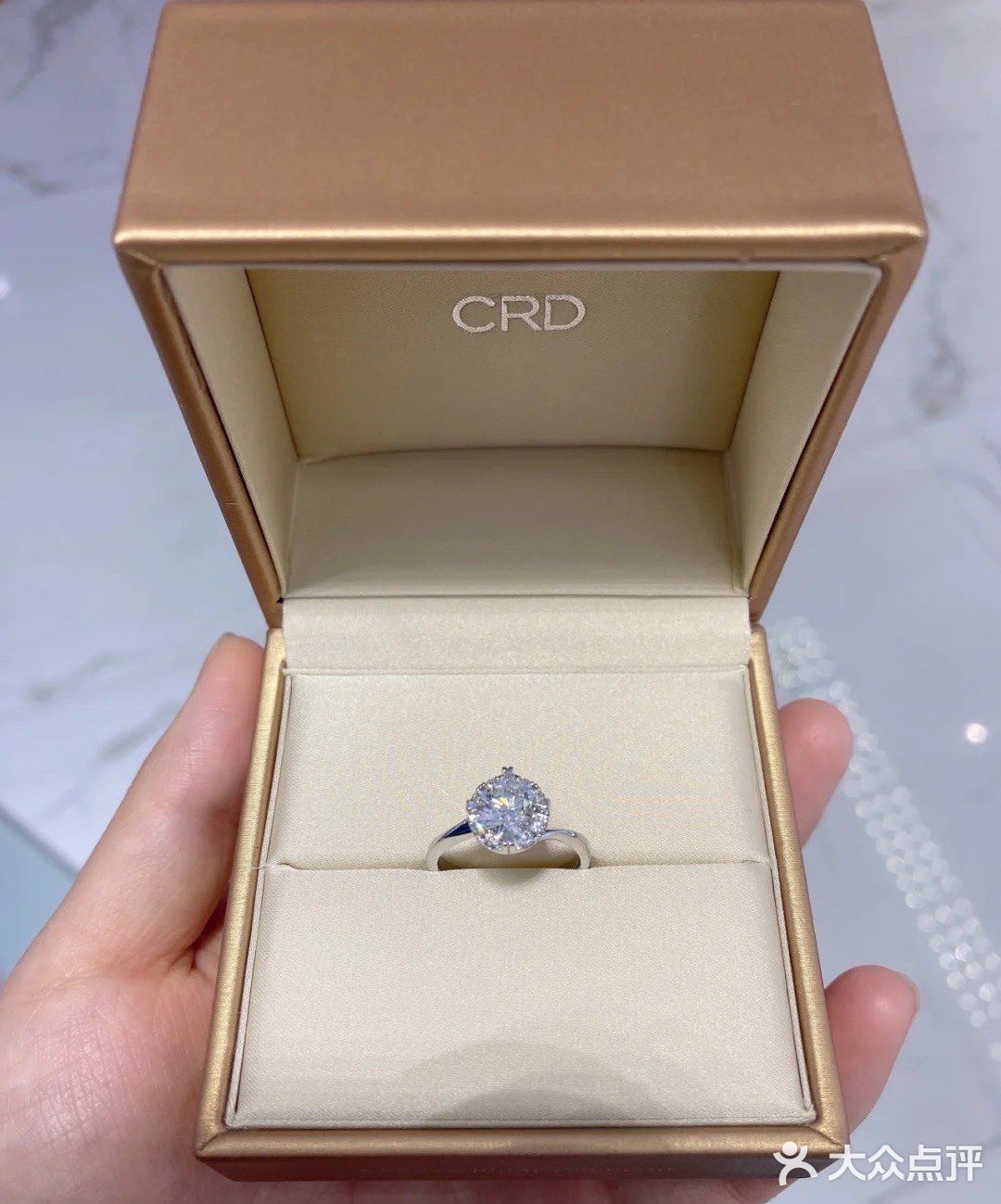 晒晒我的克徕帝钻戒💍
