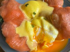 烟熏三文鱼班尼迪蛋-Money Shops(愚园路店)