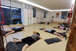 -成都阿难陀艾扬格瑜伽中心