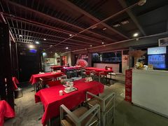 -龙巢盱眙龙虾·牛蛙·烧烤宵夜(八卦岭店)