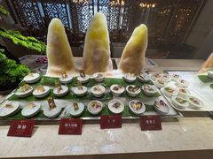 -雍和会海鲜姿造自助(湖东路店)