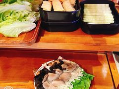 -佬土鹅肠火锅(扬中步行街店)