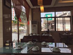 大堂-自游人·美食一楼·地道徽菜(三十年名店)