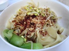 油泼面-飞天大厦清真餐厅