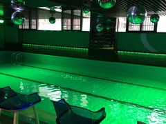 游泳池-蓝鲸湾汤泉(包河店)