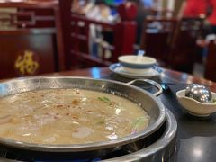 -老来福·非遗酸汤兔(凯旋路店)