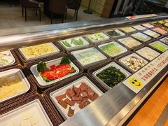 -尚品海鲜肥牛自助火锅(湖明店)