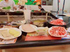 -呷哺呷哺(世贸.工三店)