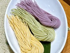 三色面-煲大王猪肚鸡·椰子鸡火锅(红谷滩万达店)