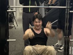 -TMG潮流健身(奥体莲荷里店)