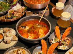 -Ameigo梅果·云贵川bistro(长宁来福士店)