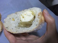 香橙奶酪软欧面包-红宝石·鲜奶小方(长阳店)