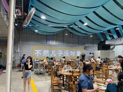 大堂-三千坪超级火锅市场·土灶牛肉火锅