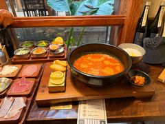 -银米·云南传统过桥米线(双廊黑金冠店)